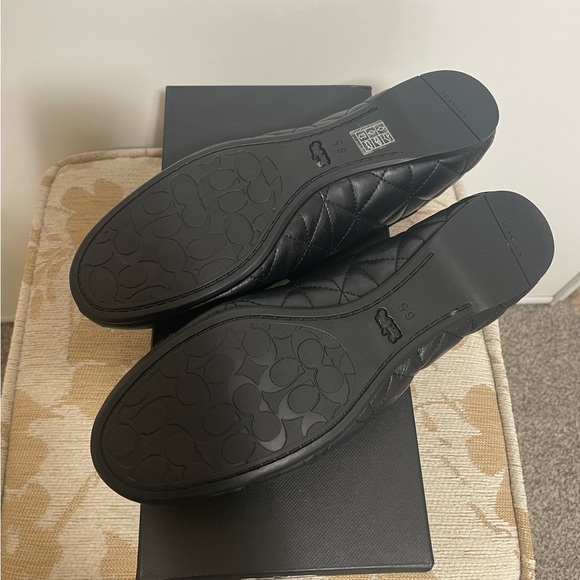 Coach black quilted flats - Picture 4 of 4